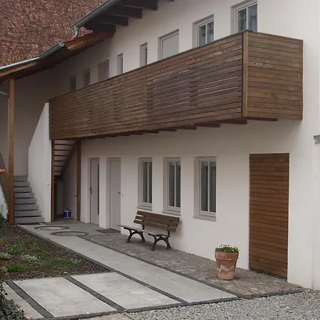Gaestehaus In Der Gotthardtstrasse * Ερφούρτη