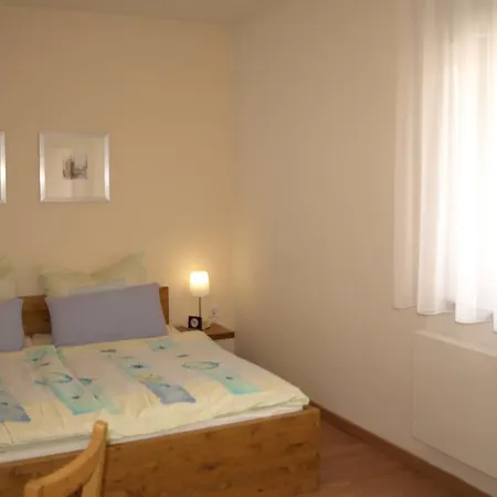 Pensionat Gaestehaus In Der Gotthardtstrasse