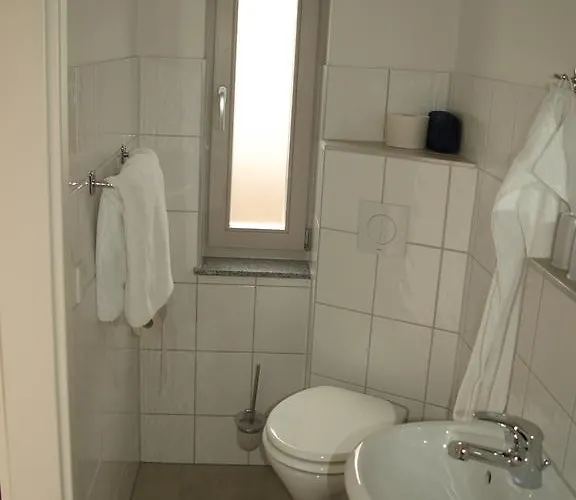 Gaestehaus In Der Gotthardtstrasse Gasthuis Erfurt